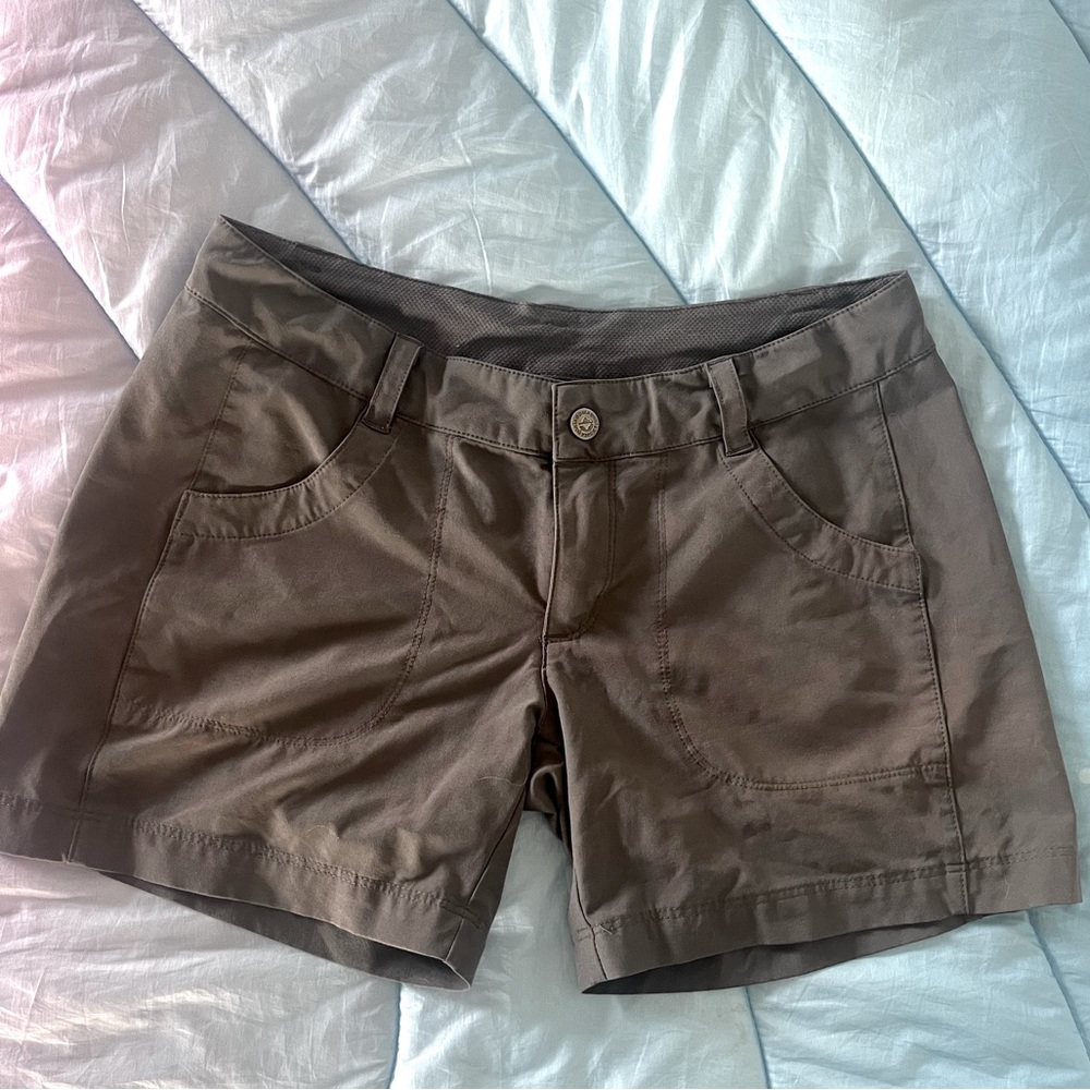 Patagonia hiking shorts, size 0, forge grey